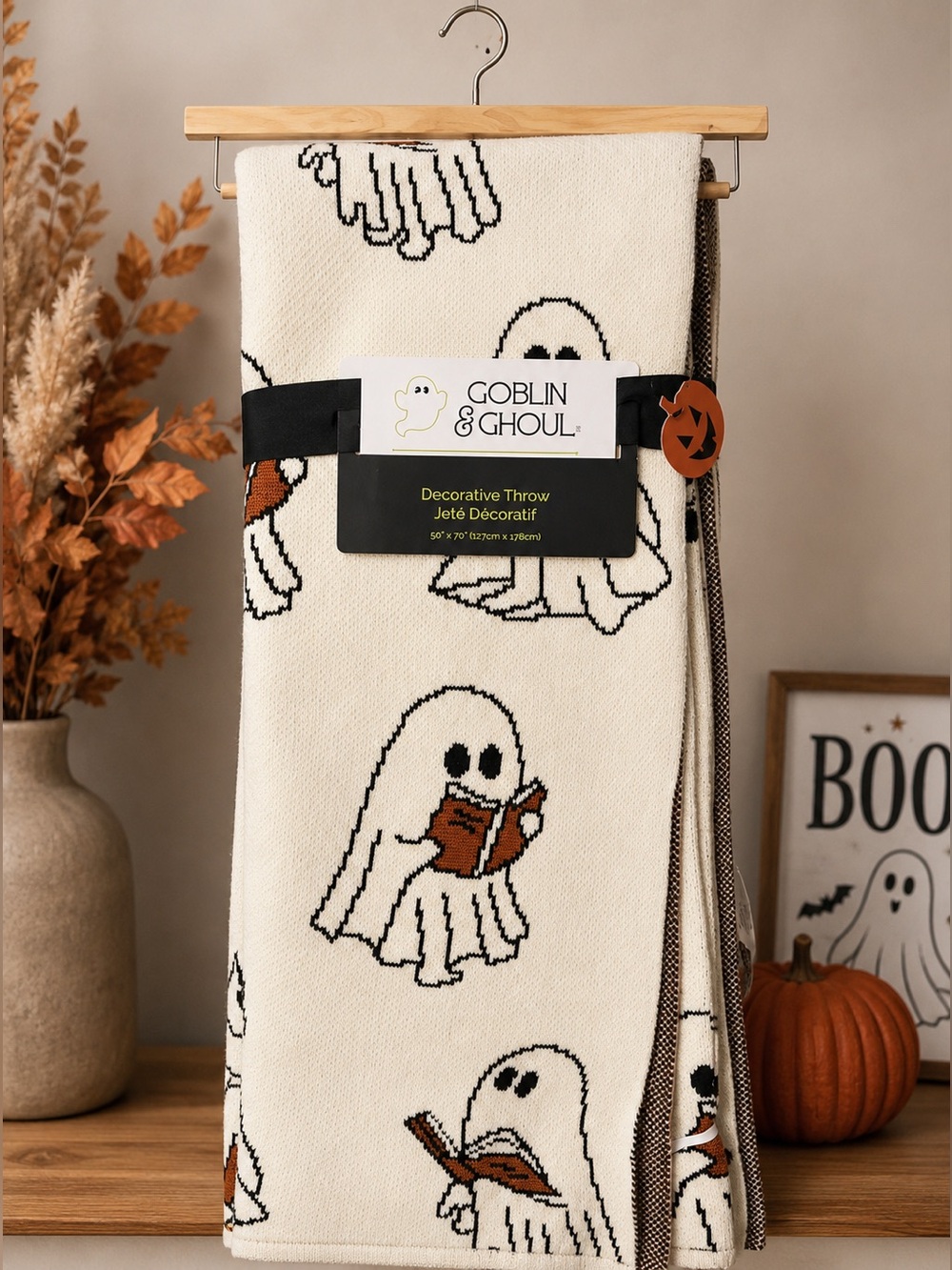 🎃 Goblin & Ghoul Ghost Reading Oversized Throw Blanket | NWT | 50” x 70” 👻📚viral